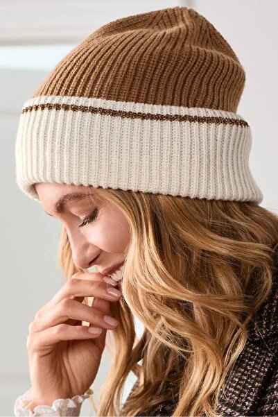 Tchibo Women Knitted Beanie, Brown and Ivory