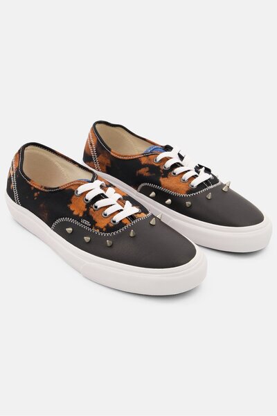 Vans Women Authentic Lace Up Casual Shoes, Black