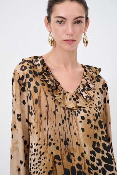 adL Flounce Blouse