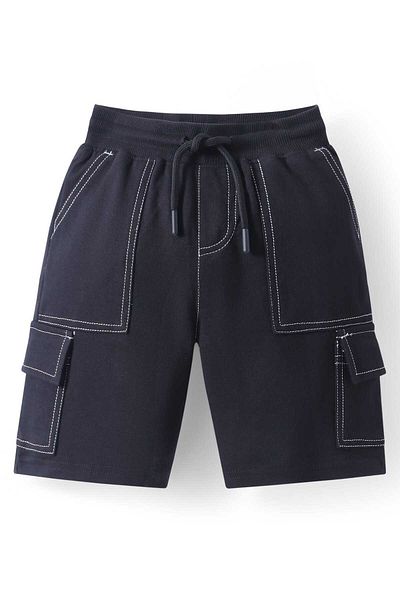 Pine kids شورت قصير سادة بطول الركبة من Pine Kids - أسود