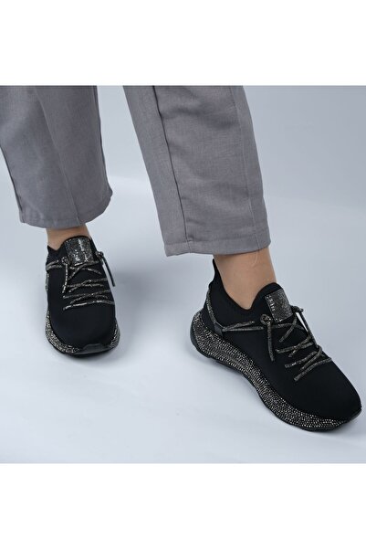 LABRONA Kadın Taşlı Bağcık Detaylı Yüksek Tabanlı Yürüyüş Ayakkabısı