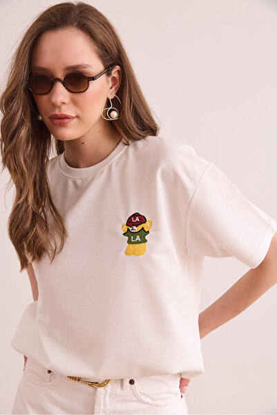 Olalook Γυναικείο μπλουζάκι εκρού LA κεντημένο Boyfriend 2 κλωστών TSH- 19000874