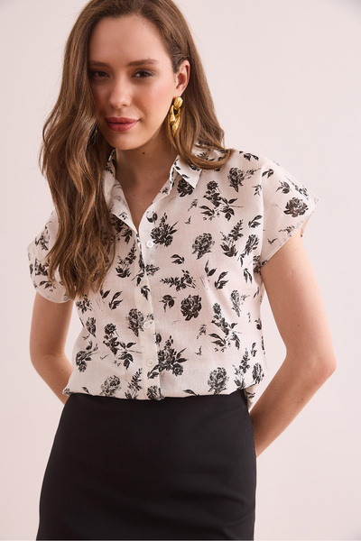 Olalook Rose-Black Flared Linen Content Bat Shirt Gml- 19001317