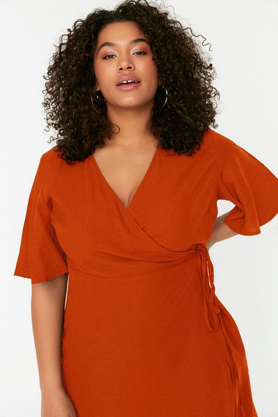 Trendyol Curve Orange Straight Wrap Midi Woven Plus Size Dress Tbbss22El1564