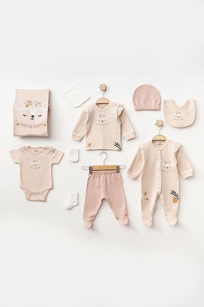 Aziz Bebe Baby Girl Animal Patterned 10-Piece Hospital Discharge Set 0 Months - 3 Months