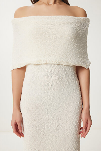 Happiness İstanbul Kadın Krem Carmen Yaka Yazlık Triko Elbise YY00234