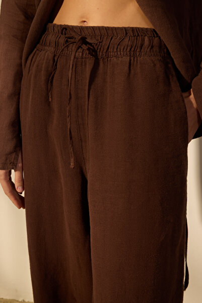 Trendyol Collection Καφέ 100% λινό ελαστικό ψηλόμεσο παντελόνι μέσης TWOSS24JE00251