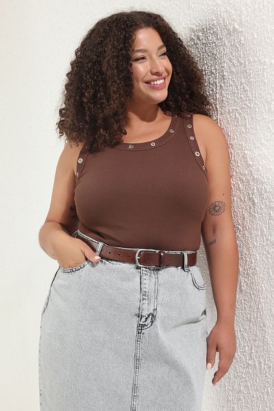Trendyol Curve Brown Accessory Detailed Ribbed Knitted Large Size Undershirt Tbbss25Cv00001