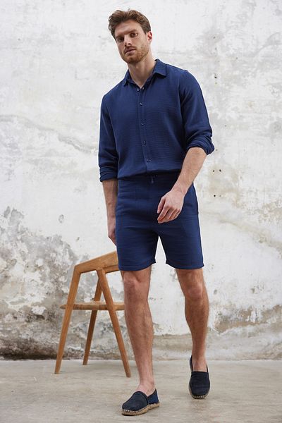 Trendyol Collection Navy Blue Regular Fit Muslin Fabric Linen Look 100% Cotton Shorts Tmnss25Sr00059