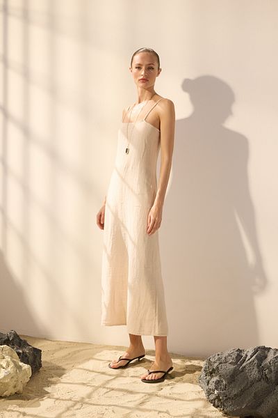 Trendyol Collection Μπεζ 100% λινό Basic Midi Φόρεμα TWOSS25EL00606