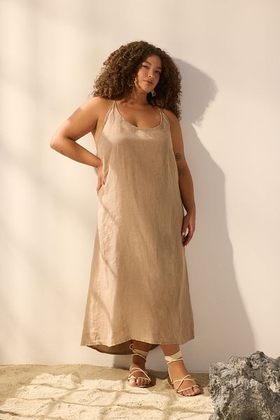 Trendyol Curve Brown 100% Linen Maxi Strap Woven Plus Size Dress Tbbss25Ah00201