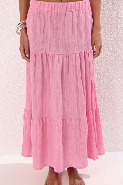 Trendyol Collection Rózsaszín texturált pánt nélküli texturált blúz szoknya strandruha TBESS25AU00045