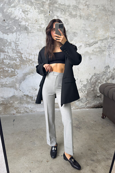 Trendyol Collection Сірі полівіскозні штани з тонкого еластичного матеріалу з морквою TWOSS25PL00040