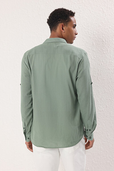 Trendyol Collection Χακί λινό τσαλακωμένο πουκάμισο με επωμίδες - κανονική εφαρμογή TMNSS23GO00061