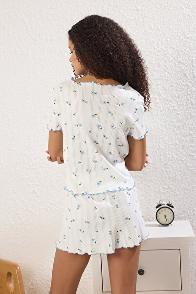 Trendyol Collection Bílá 100% bavlna s květinovou stuhou/mašlí Šortky se stahovací šňůrkou Pletené pyžamo THMSS25PT00434