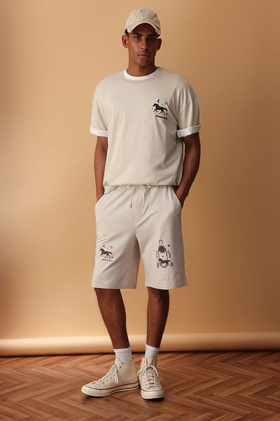 Trendyol Collection Ecru Oversize střih s potištěnými šortkami a bermudami