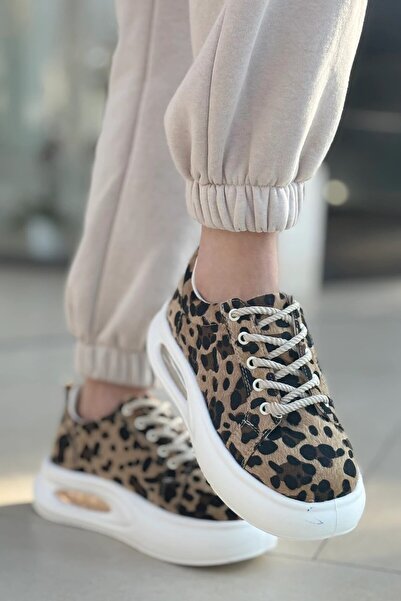 İmerShoes حذاء رياضي نسائي يومي بطبعة الفهد ورباط شبكي وخفيف الوزن وسميك ونعل عالي بالون 5750