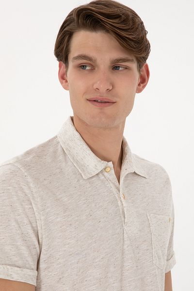 U.S. Polo Assn. Ανδρικό μπλουζάκι κρέμας με γιακά πόλο κανονική εφαρμογή 50299752-vr071
