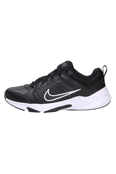 Nike Sneaker Defy All Day