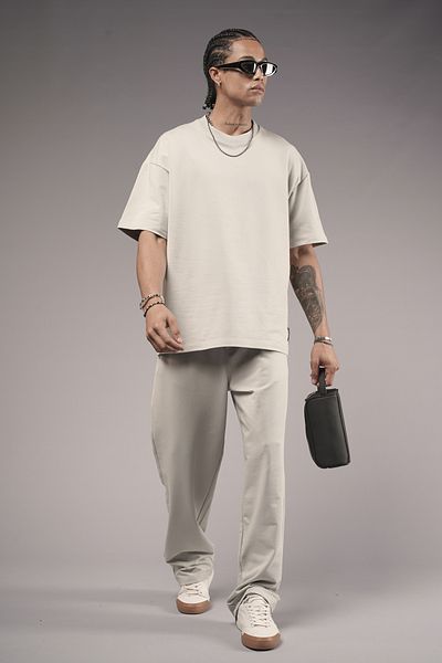 Butik Trendy Crew Neck T-Shirt & Oversize Karakiterli Bottom Top Set