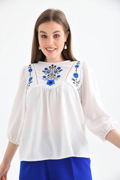 Park Karon Balloon Sleeve Embroidered Women's Aerobin Blouse - Bone Crew Neck