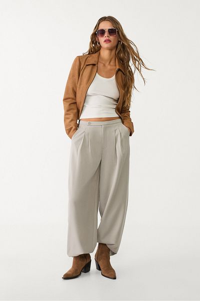 Stradivarius Elegant balloon petite trousers