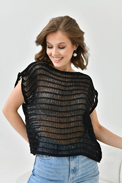 Park Karon Μαύρο Χαλαρό Πλεκτό - Γυναικεία Μπλούζα με Διάτρητο Σχέδιο και Λαι...