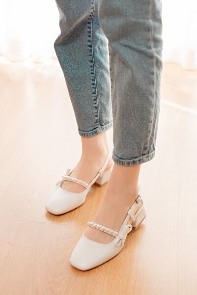 DİVOLYA Παπούτσια καθημερινής χρήσης Melody White Bow Pearl (4 cm τακούνι) με στρογγυλή μύτη