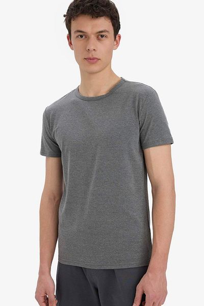DeFacto Slim Fit Slim Fit Crew λαιμόκοψη L4885AZ25SP