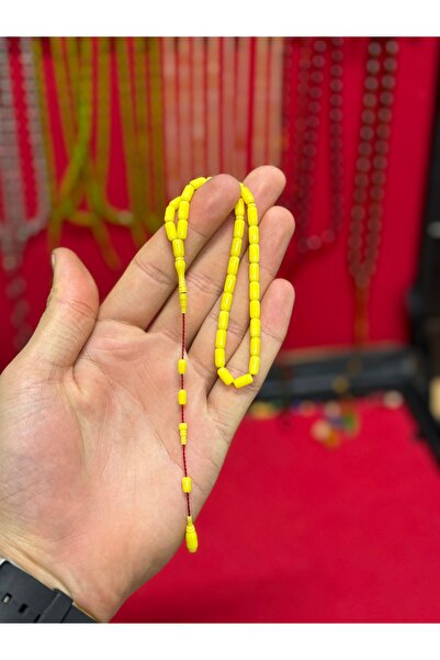 NAZENDE ISTAKA KATALİN