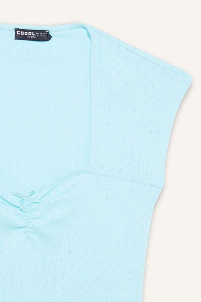 DeFacto Coool Tailliertes Crop-Kurzarm-T-Shirt F2238AX25SM