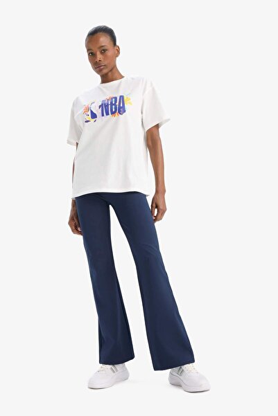 DeFacto Nba Wordmark Oversize Fit, Crew Neck and Light T-Shirt A1328Ax25Sm