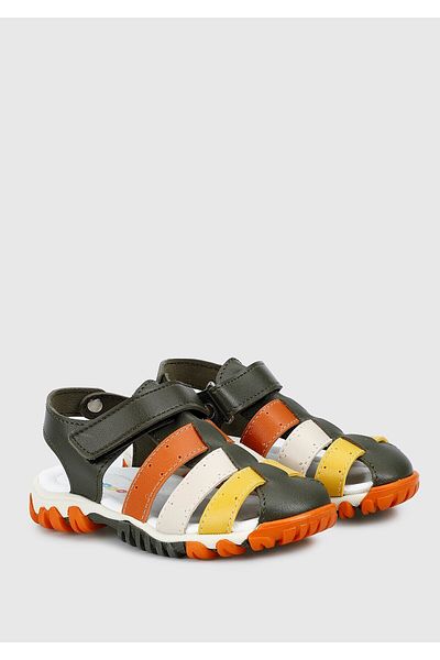 Kiddo Boy's Khaki Flat Sandals
