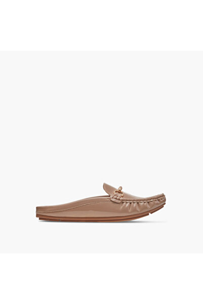 Le Confort Slip-On Mules with Metal Accent