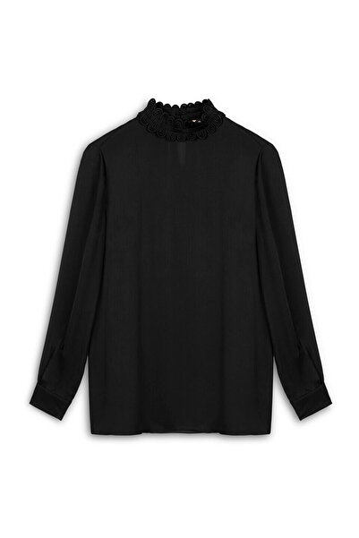 Machka Nakışlı ipek bluz