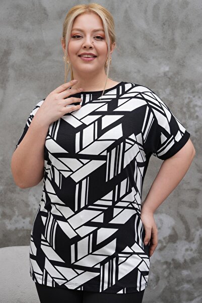 Siyezen Large Size Oversize Patterned Bat Sleeve Blouse