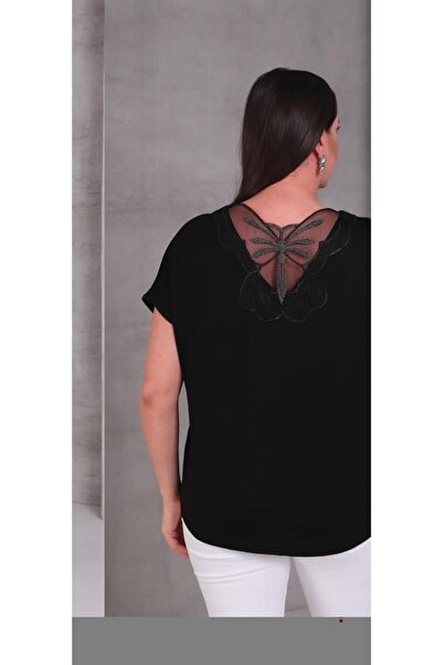 Özlemce Sırtı Kelebek Detaylı Bluz