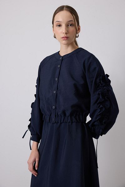 Touché Privé Sleeveless Shirted Jacket Dress Suit
