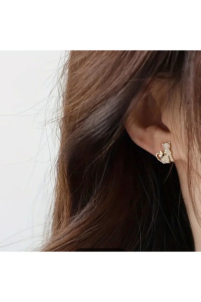 toptanhanem Zircon Stone Cat Earrings Stylish and Cute Design - Karamaz Antiallergic Gold Plated