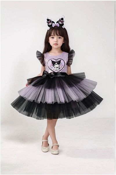 diamondstar Rochie pentru fetiță cu imprimeu cu paiete și accesorii pentru coroana Kuromi 3/10 ani