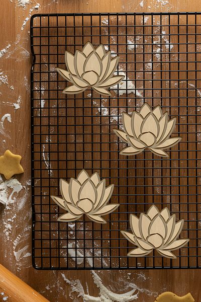 oalpo Lotus Cookie Mold, Dough Shaper, Biscuit Mold, Easy Cutting Tip