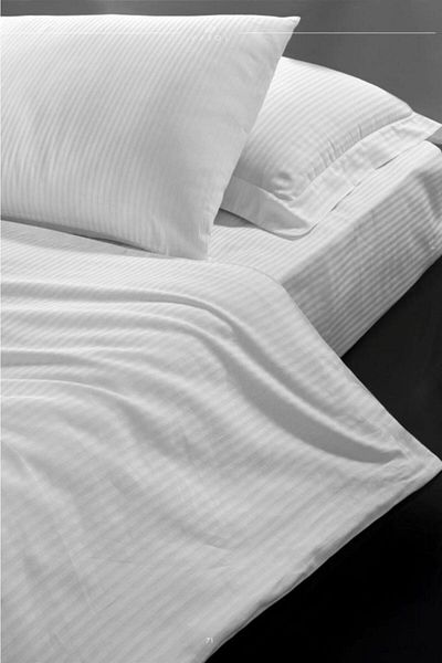 VAROL Risus Series - 220x240 Hotel Duvet Cover (Beddy Case), 83 Wires