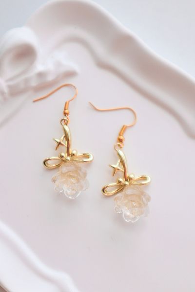 EFBUTİK 3D Rose Dimensional Imported Earrings