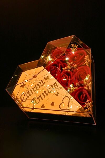 BURDANEVE Anneler Günü İçin Kalp Şeklinde Işıklı Hediye Kutusu