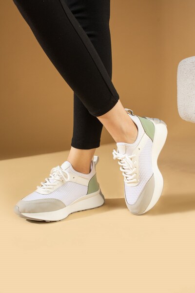 Seniorah Desliz White Skin-Stretch Women's Sports Shoes