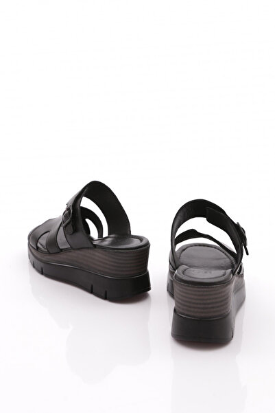 DGN 3650-23740 Кадін Калін Табан Терлік