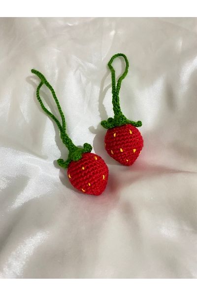 1çokşey Crochet Strawberry Bag Charm - 1 Piece
