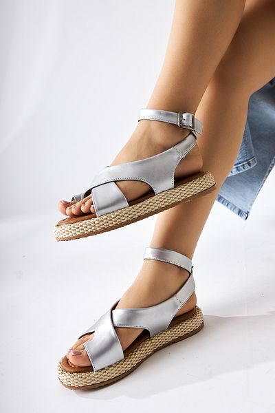 Limoya Sandale de damă Kani Silver Flip Flops