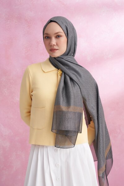 ARMANDA Μεταξωτό χρυσό σάλι με πέρλες