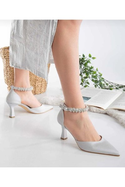 NEXT LAND Black Satin Heel Women's Shoes with Ankle Stones